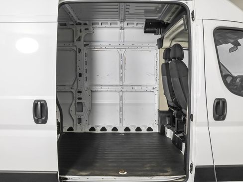 Used 2021 RAM ProMaster 2500 image 38