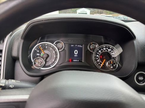 Used 2020 RAM 2500 Tradesman w/ Chrome Appearance Group image 14