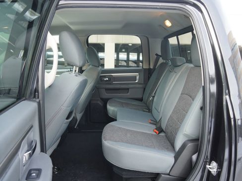 Used 2019 RAM 1500 Big Horn image 26