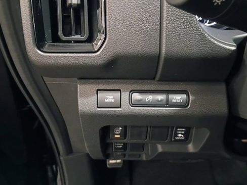 New 2026 Nissan Frontier SV image 18