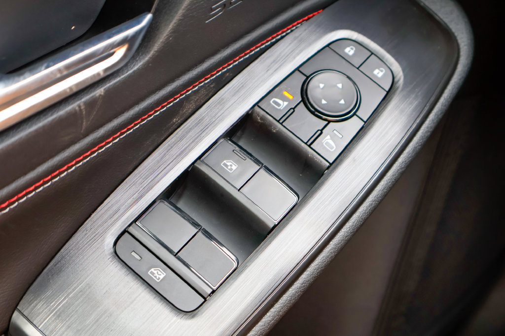 New 2027 Nissan Sentra SR w/ SR All Weather Package FWD image 14