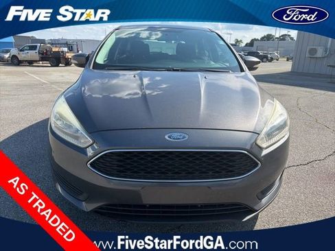 Used 2015 Ford Focus SE FWD image 8