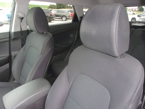 Used 2019 Hyundai Tucson SEL w/ Cargo Package FWD image 13