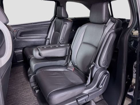 Used 2023 Honda Odyssey Touring image 25