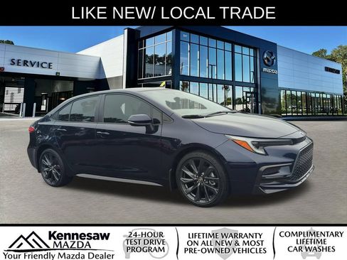 Used 2025 Toyota Corolla SE FWD image 1