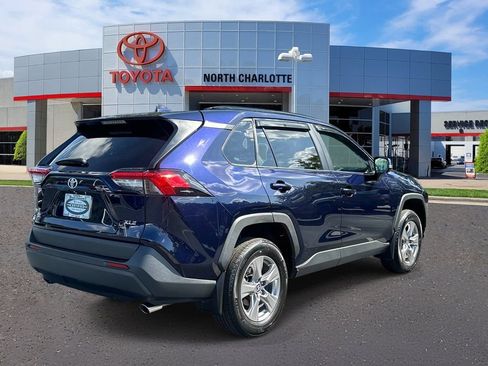 Used 2024 Toyota RAV4 XLE w/ Convenience Package FWD image 8