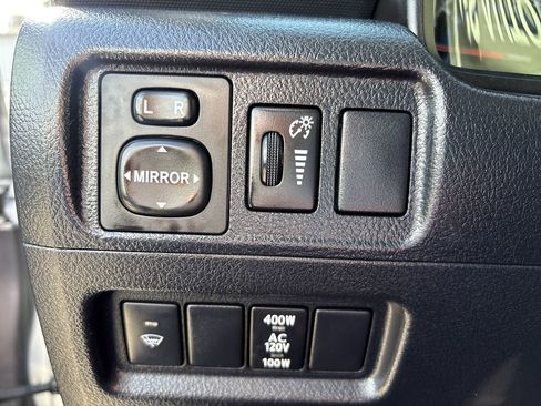 Used 2019 Toyota 4Runner TRD Off-Road image 12