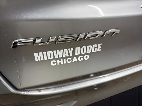 Used 2020 Ford Fusion Titanium image 8