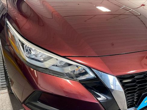 Used 2021 Nissan Sentra SV FWD image 32