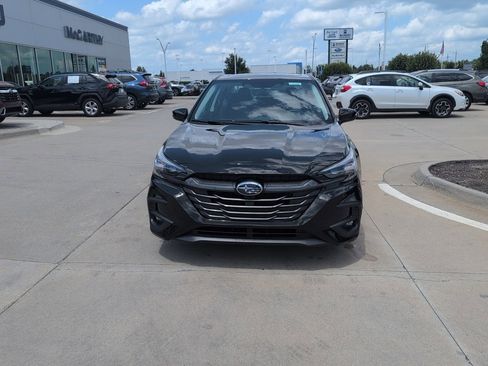 Used 2025 Subaru Legacy Limited image 3