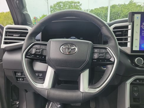 Certified 2024 Toyota Sequoia Platinum AWD/4WD image 30