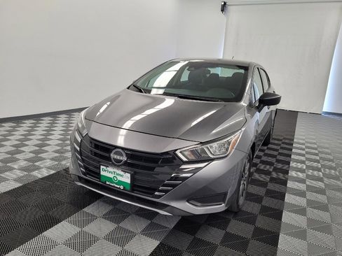 Used 2024 Nissan Versa S w/ S Plus Package image 15