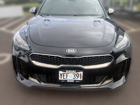Used 2018 Kia Stinger GT RWD image 2