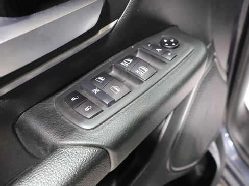 Used 2021 RAM 1500 Big Horn AWD/4WD image 14