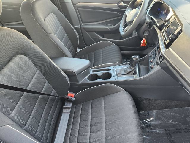 Used 2023 Volkswagen Jetta Sport FWD image 19