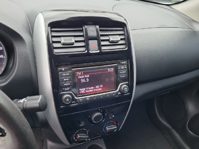 Used 2018 Nissan Versa SV w/ SV Special Edition Package FWD image 30