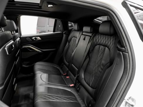 Used 2024 BMW X6 M60i w/ M Sport Professional Package image 35