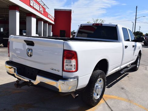 Used 2022 RAM 2500 Tradesman w/ Chrome Appearance Group image 4