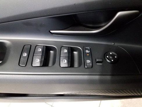 New 2026 Hyundai Elantra Sport image 13