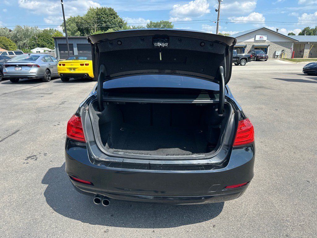 Used 2015 BMW 328i xDrive Sedan AWD/4WD image 13