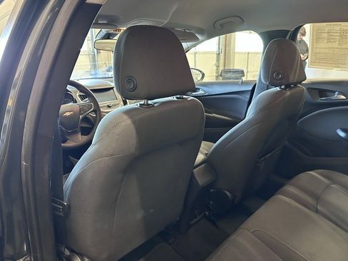 Used 2018 Chevrolet Cruze LT image 24