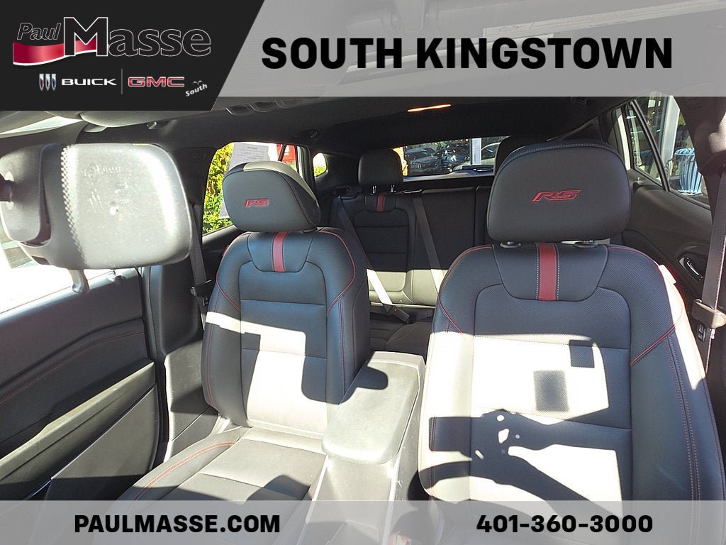 Used 2024 Chevrolet Trax RS w/ Sunroof Package FWD image 18
