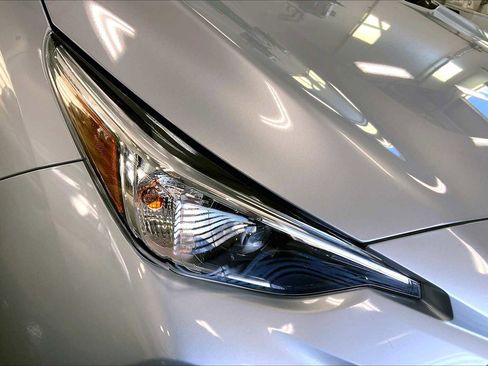 Certified 2024 Subaru Impreza 2.0i image 25