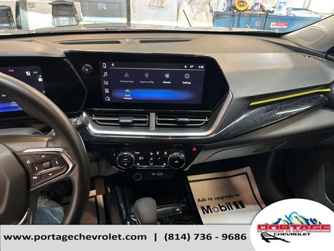 Used 2024 Chevrolet Trax ACTIV w/ Driver Confidence Package image 21
