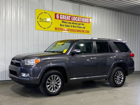 Used 2011 Toyota 4Runner SR5 image 1