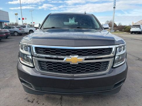 Used 2016 Chevrolet Tahoe LT image 2