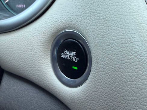 Used 2022 Chevrolet Malibu LT w/ Leather Package image 29