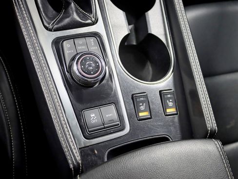 Used 2022 Nissan Maxima SL image 23