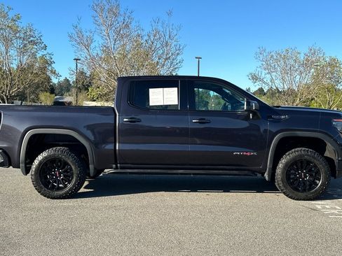 Used 2022 GMC Sierra 1500 AT4X AWD/4WD image 3