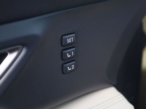 New 2026 Subaru Ascent Limited image 12