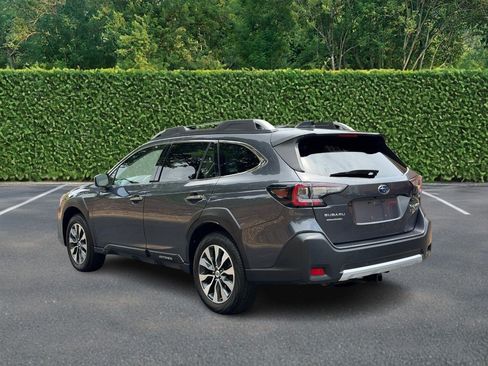 Used 2023 Subaru Outback Touring XT AWD/4WD image 6