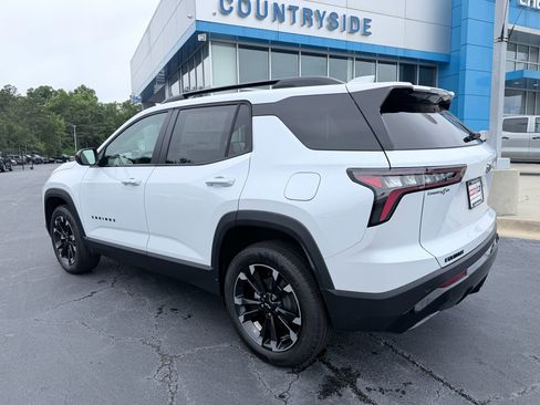 New 2026 Chevrolet Equinox RS w/ Convenience Package III FWD image 7