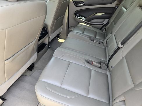 Used 2020 Chevrolet Tahoe LT AWD/4WD image 29