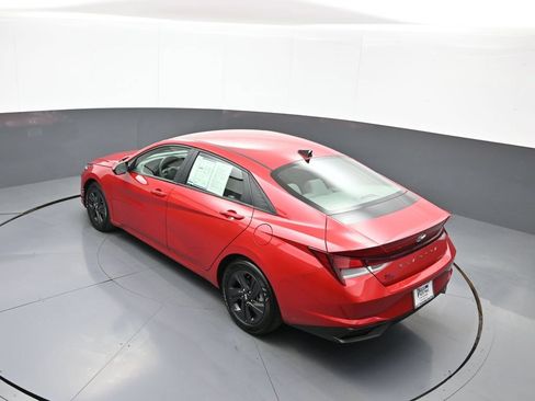 Certified 2023 Hyundai Elantra SEL FWD image 39