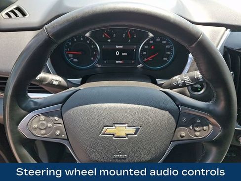 Used 2023 Chevrolet Traverse LT AWD/4WD image 4