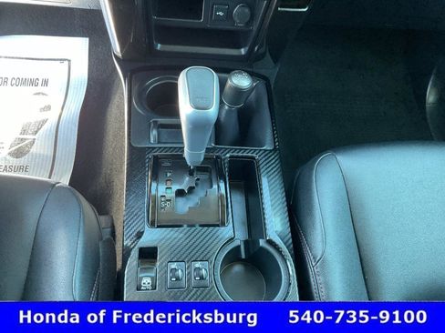 Used 2021 Toyota 4Runner TRD Off-Road Premium w/ Moonroof Package AWD/4WD image 37