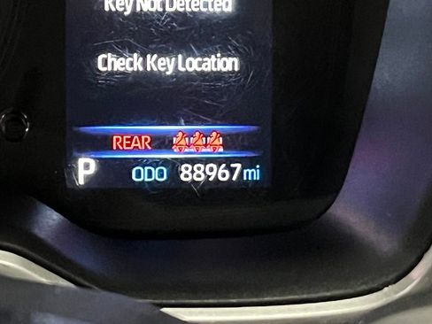 Used 2019 Toyota Corolla SE FWD image 19