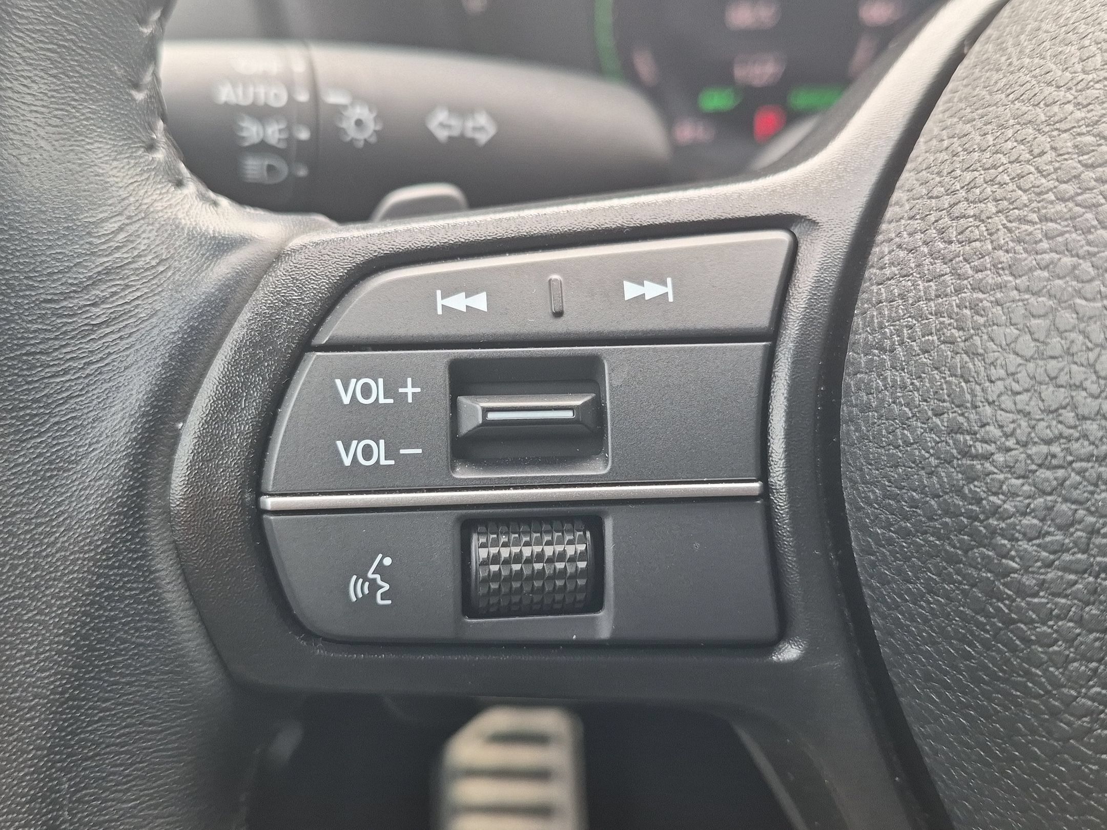 Used 2023 Honda Accord Sport image 14