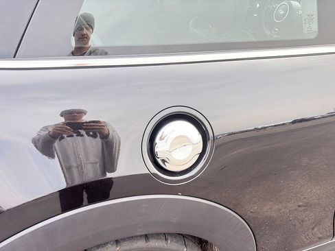 Used 2019 MINI Cooper S w/ Signature Upholstery Package image 7