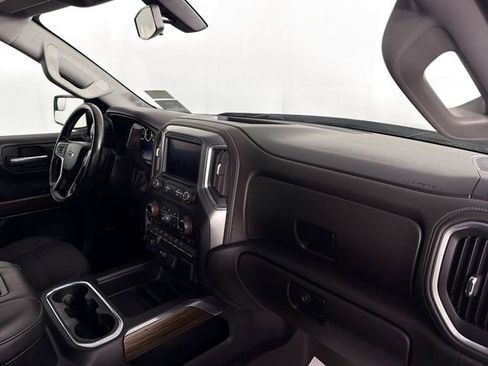 Used 2019 Chevrolet Silverado 1500 LT Trail Boss AWD/4WD image 31