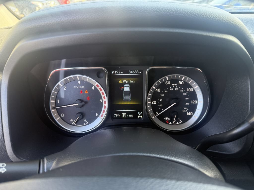 Used 2017 Nissan Titan S AWD/4WD image 10