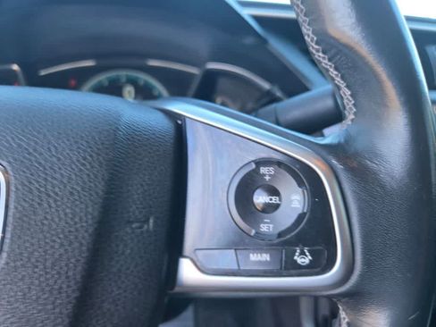 Used 2017 Honda Civic Touring image 20