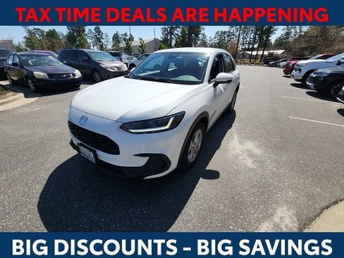 Used 2023 Honda HR-V LX image 5