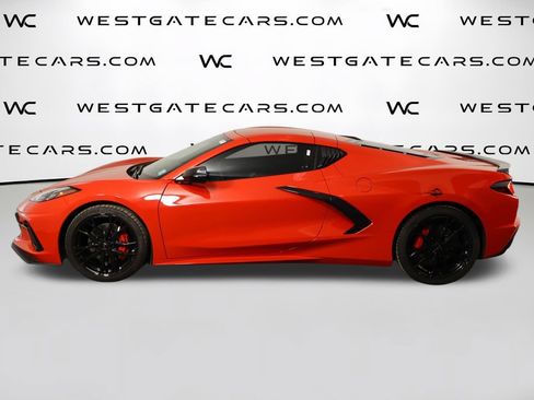 Used 2025 Chevrolet Corvette Stingray Preferred Cpe w/ Stealth Interior Trim Package RWD image 5