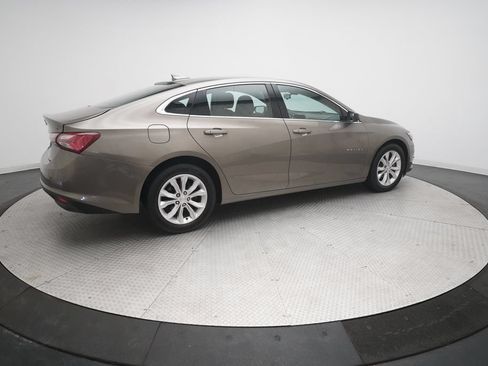Used 2020 Chevrolet Malibu LT FWD image 34