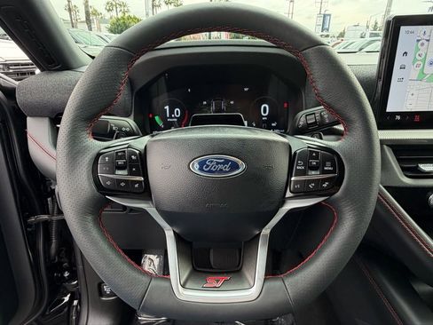 Used 2026 Ford Explorer ST image 20
